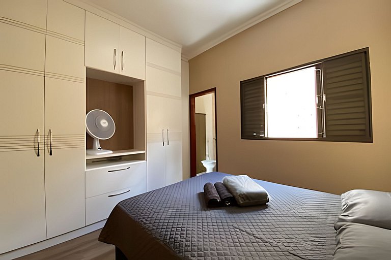 Casa Aconchegante com 2 Quartos