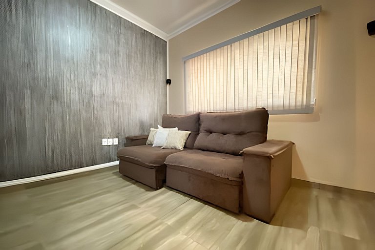 Casa Aconchegante com 2 Quartos