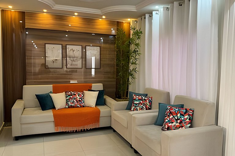 Espaçosa casa próxima ao Centro