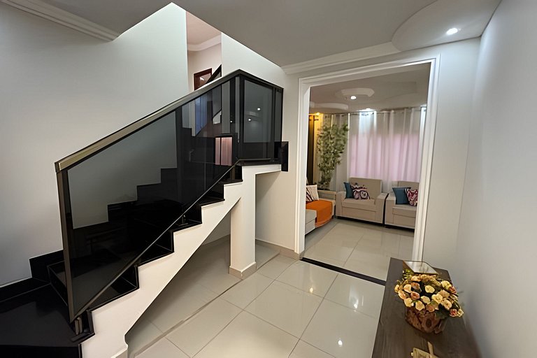 Espaçosa casa próxima ao Centro