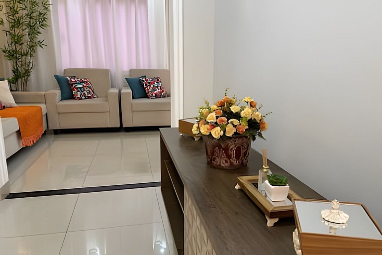 Espaçosa casa próxima ao Centro