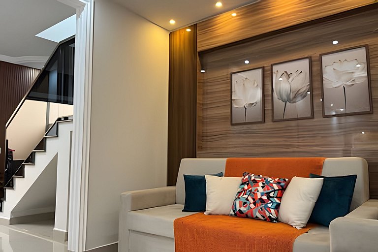 Espaçosa casa próxima ao Centro