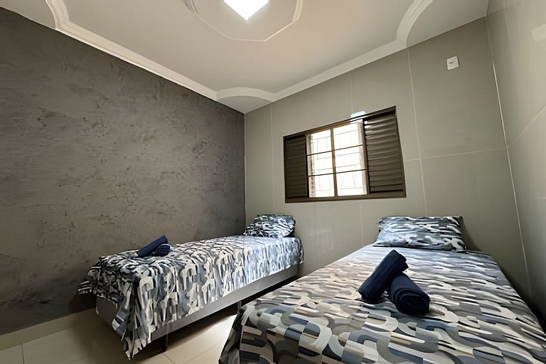 Espaçosa casa próxima ao Centro