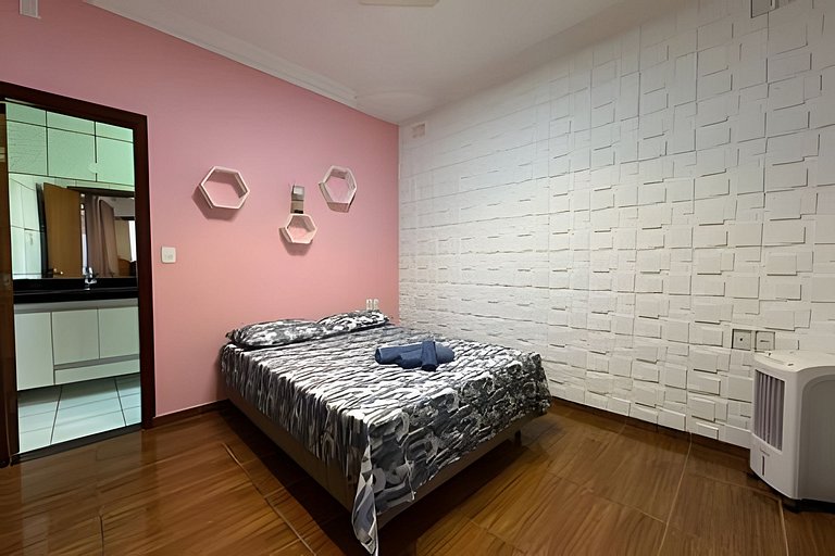 Espaçosa casa próxima ao Centro