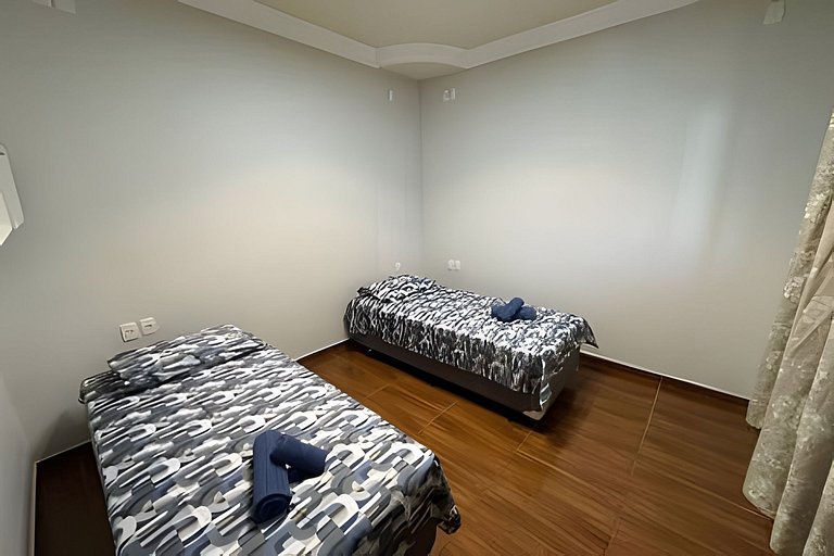 Espaçosa casa próxima ao Centro