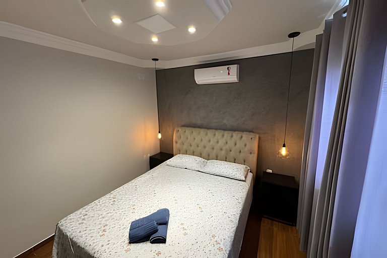 Espaçosa casa próxima ao Centro