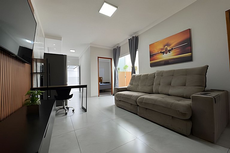 Casa Moderna, Confortável e com Churrasqueira