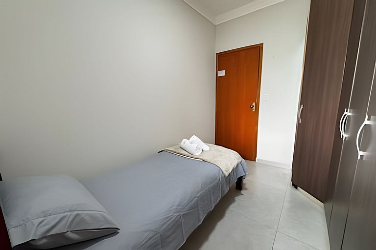 Casa Moderna, Confortável e com Churrasqueira