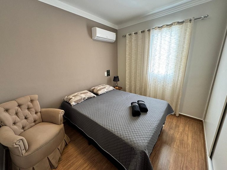 Apê Roxinol - Conforto e praticidade em Araxá