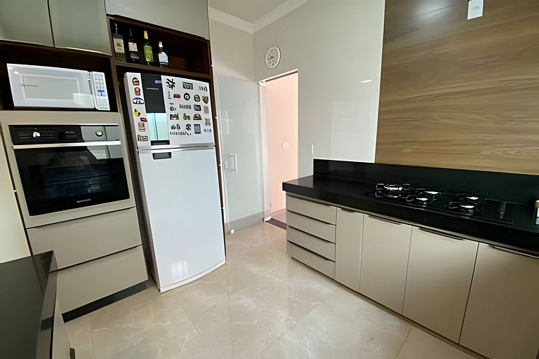 Seu Refúgio em Araxá, Casa Moderna e Espaçosa