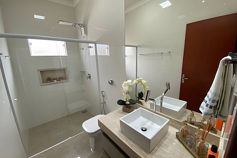 Seu Refúgio em Araxá, Casa Moderna e Espaçosa