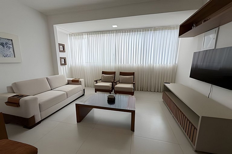 Apto Completo em Araxá | Ar, Suíte + Garagem