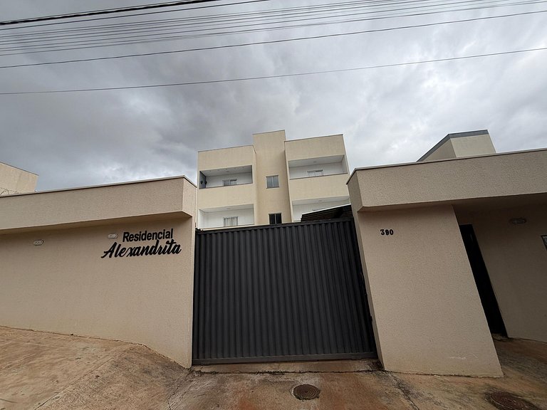 Apto Funcional em Araxá | 2 Quartos e Garagem